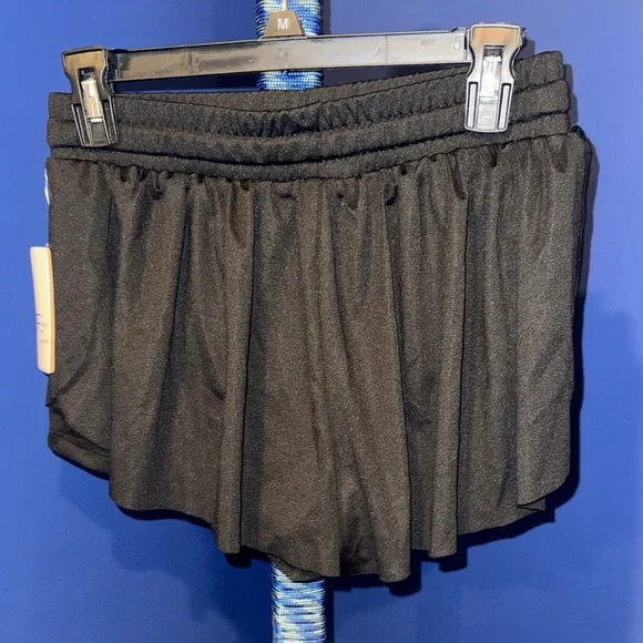 Faded Rose- NWT Black Flowy Shorts Size Medium - Picture 6 of 17